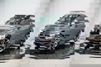 Used 2018 BMW 330i Sedan image 1