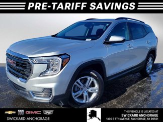 Used 2022 GMC Terrain SLE w/ Driver Convenience Package image 1