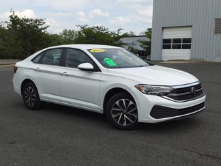 Used 2024 Volkswagen Jetta S image 1