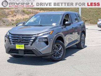Used 2024 Nissan Rogue S image 1
