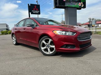 Used 2016 Ford Fusion SE image 1