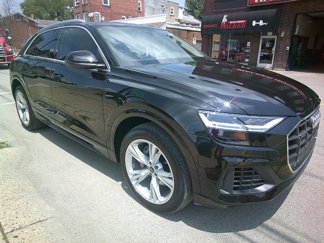 Used 2022 Audi Q8 Premium image 1