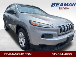 Used 2015 Jeep Cherokee Sport image 1