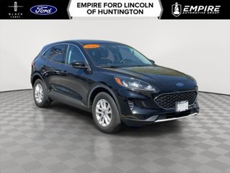 Used 2021 Ford Escape SE w/ Cold Weather Package image 1