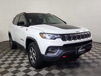 Used 2022 Jeep Compass Trailhawk w/ Sun and Sound Group image 1
