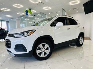 Used 2019 Chevrolet Trax LT w/ LT Convenience Package image 1