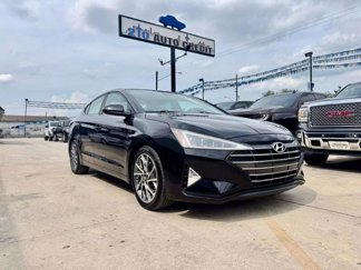 Used 2019 Hyundai Elantra Limited image 1