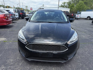 Used 2017 Ford Focus SE w/ Cold Weather Package image 1