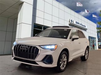 Used 2022 Audi Q3 2.0T Premium w/ Convenience Package image 1
