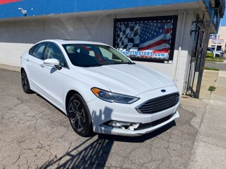 Used 2017 Ford Fusion SE image 1