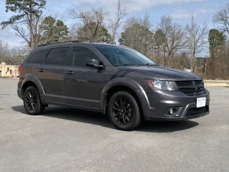Used 2019 Dodge Journey SE image 1