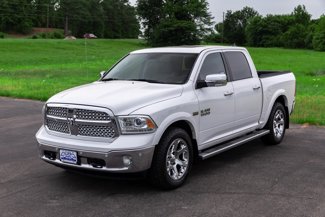 Used 2016 RAM 1500 Laramie w/ Convenience Group image 1