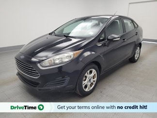 Used 2015 Ford Fiesta SE image 1