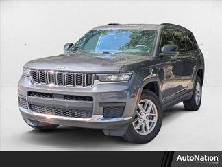 Used 2024 Jeep Grand Cherokee L Laredo image 1