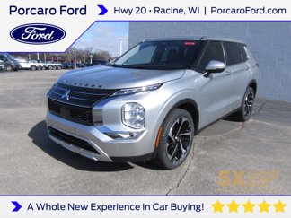 Used 2022 Mitsubishi Outlander SE image 1
