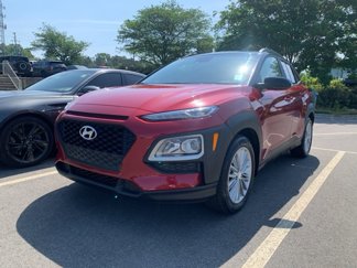 Used 2020 Hyundai Kona SEL image 1