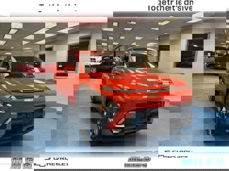 Used 2025 Hyundai Kona SEL image 1