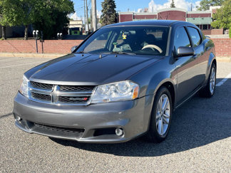 Used 2013 Dodge Avenger SXT image 1