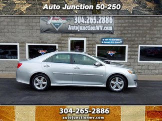 Used 2012 Toyota Camry image 1