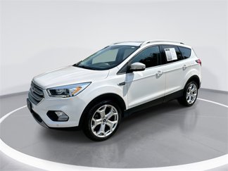 Used 2019 Ford Escape Titanium video 1