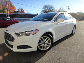 Used 2016 Ford Fusion SE image 1