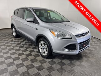 Used 2015 Ford Escape SE image 1
