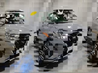 Used 2024 Nissan Kicks SV image 1