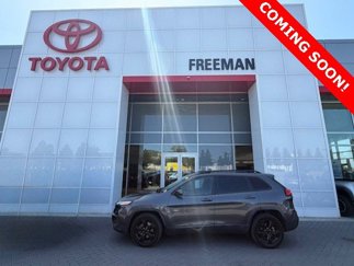 Used 2016 Jeep Cherokee High Altitude image 1