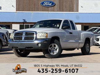 Used 2005 Dodge Dakota SLT image 1