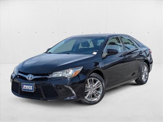 Used 2017 Toyota Camry SE image 1