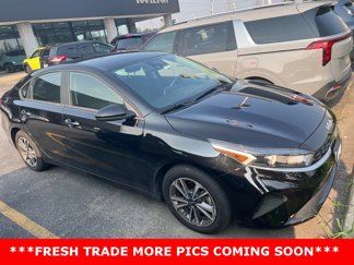 Used 2023 Kia Forte LXS image 1