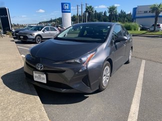 Used 2016 Toyota Prius Two image 1