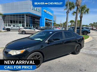 Used 2012 Toyota Camry SE image 1