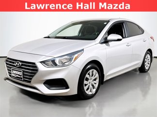 Used 2022 Hyundai Accent SE image 1