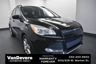 Used 2016 Ford Escape SE w/ Equipment Group 201A image 1