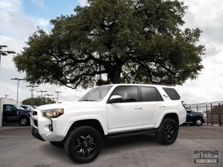 Used 2018 Toyota 4Runner TRD Off-Road image 1