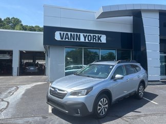 Used 2020 Subaru Outback Premium image 1