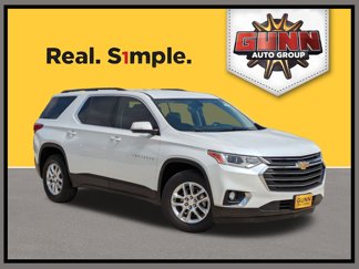 Used 2019 Chevrolet Traverse LT image 1