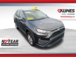 Used 2020 Toyota RAV4 XLE Premium image 1