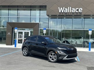Used 2023 Hyundai Kona SEL image 1