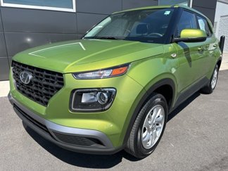 Certified 2022 Hyundai Venue SE image 1