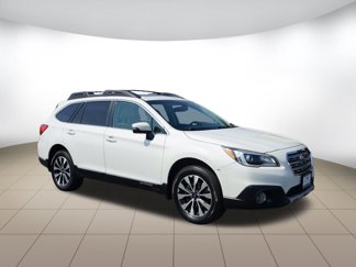 Used 2016 Subaru Outback 3.6R Limited image 1