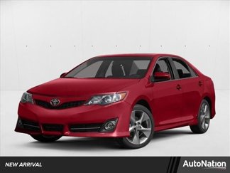 Used 2013 Toyota Camry SE image 1