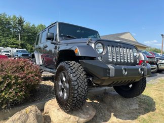 Used 2017 Jeep Wrangler Unlimited Sport image 1