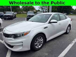 Used 2016 Kia Optima LX image 1