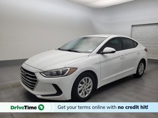Used 2017 Hyundai Elantra SE image 1