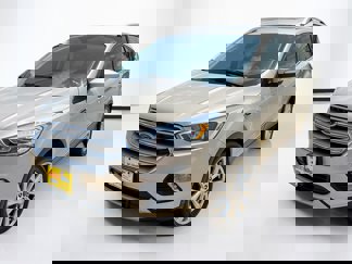 Used 2017 Ford Escape Titanium image 1