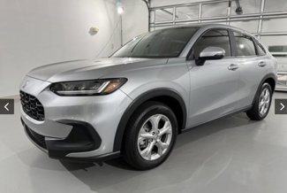 Used 2023 Honda HR-V LX image 1