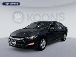 Used 2022 Chevrolet Malibu LS image 1