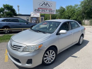 Used 2013 Toyota Corolla image 1